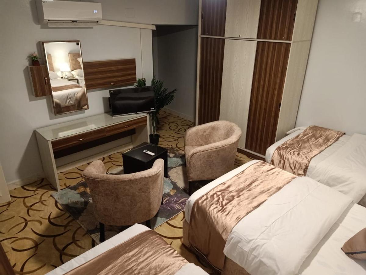 فاكانزا شقة فندقية مفروشة- Vacanze Al Fayyūm Exterior foto